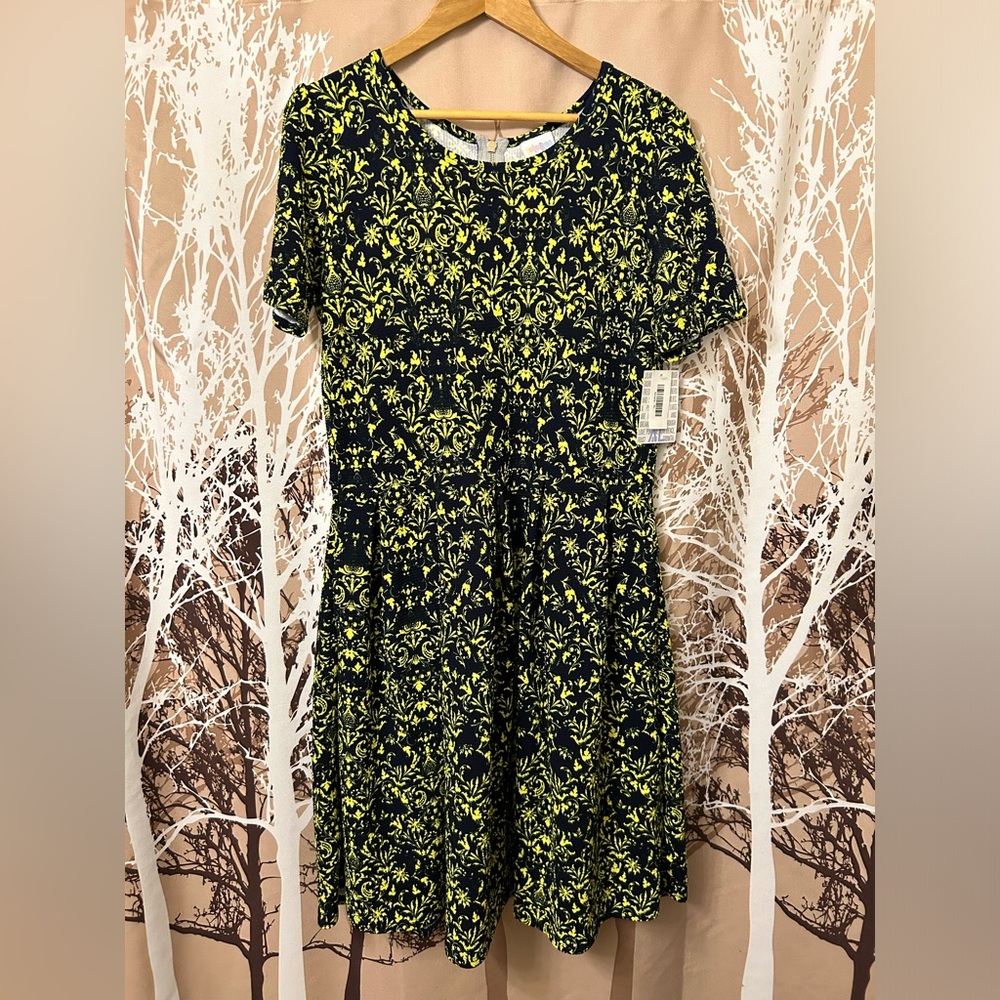 LuLaRoe 2X Amelia Yellow and Black Patterned Dress